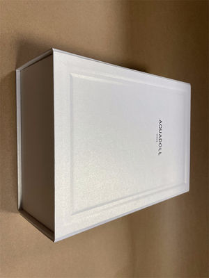पर्यावरण के अनुकूल फोल्डेबल पेपर बॉक्स रीसाइक्लेबल सफेद कार्डबोर्ड उपहार बॉक्स